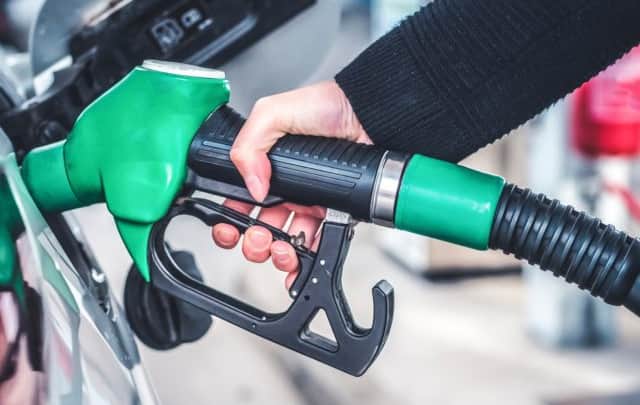 The cost of filling a tank of fuel is incraesing rapidly (photo: Adobe)