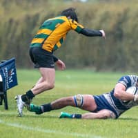 LEIGHTON BUZZARD 32- 3 BUGBROOKE: Buzzards master the elements to secure bonus point victory