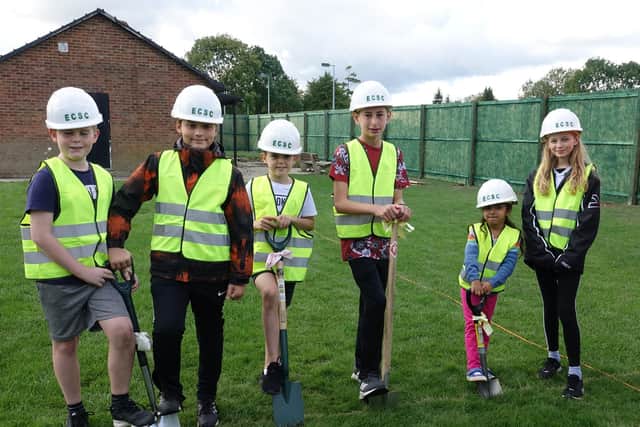 The Ground Digging Party are (L-R) Sebastian Freethy (9), Theo Tripos (10), Benjamin Freethy (9), Oliver Sunderland (13), Suria Ghuman (5), Millie Stansfield (12)