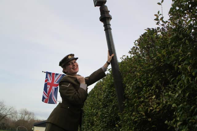 Fiona pictured with Barty The Singing Lamppost (C) Charlotte Worrall