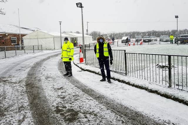 Vaccinations carried on despite the snow. Photo: Leighton Linslade Rotary Club