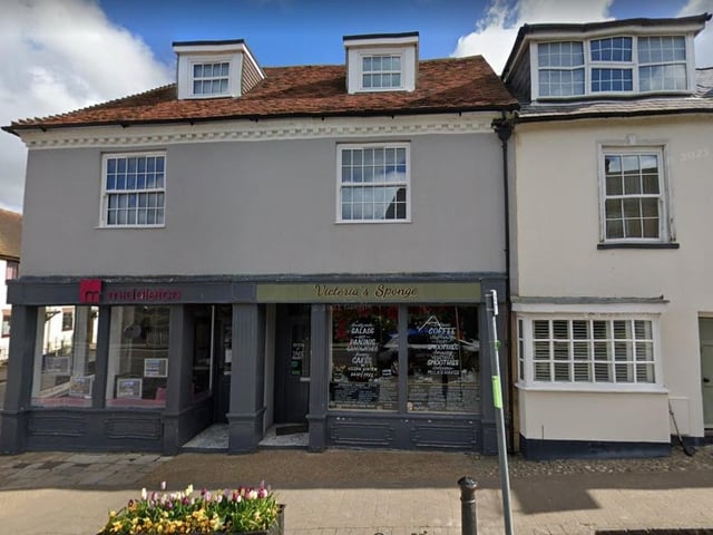 Victoria's Sponge.
116 High Street, Steyning BN44 3RD.
5 stars on Trip Advisor.
One reviewer said: "Best cake shop I have ever been in"
Photo from Google maps.