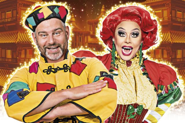 Andy Collins and La Voix in Aladdin
