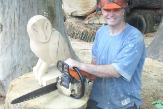 Look out for the chainsaw carving