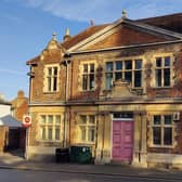 Leighton Buzzard Post Office is threatened with closure