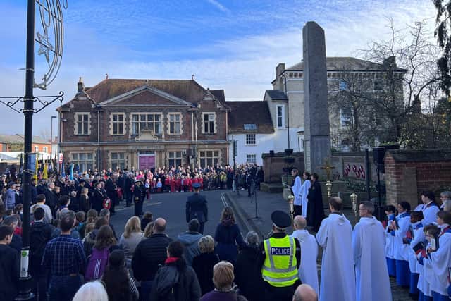 Remembrance Sunday in Leighton Buzzard. Image: Leighton-Linslade Town Council.