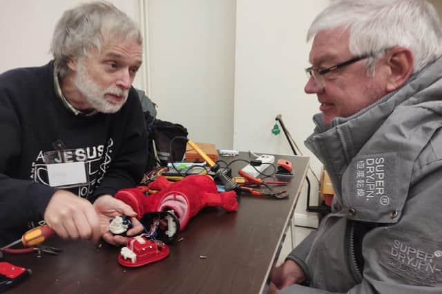 Repair cafes are all about volunteers sharing skills