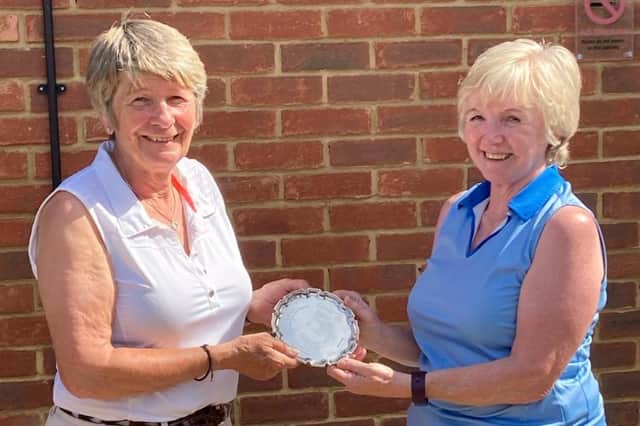 Buckmaster Salver winner Liz Bagshaw with Vice Captain Oonagh Russell