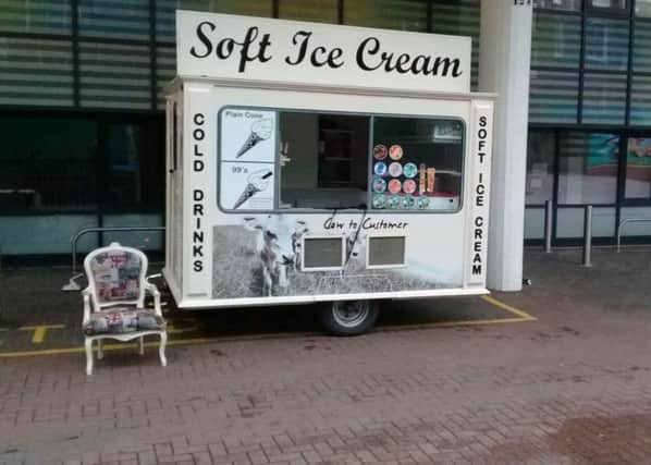 Ice cream trailer stolen in Edlesborough